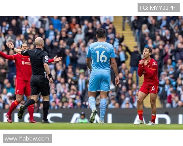 利物浦与曼城精彩对决比赛录像回顾分析与精彩瞬间集锦